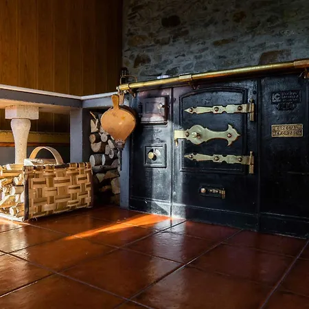 Chalet De Ancares Cabanas Antigas