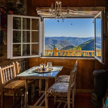 De Ancares Chalet Cabanas Antigas