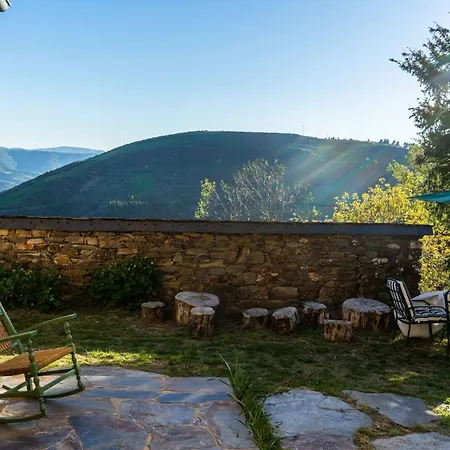 Chalet De Ancares Cabanas Antigas